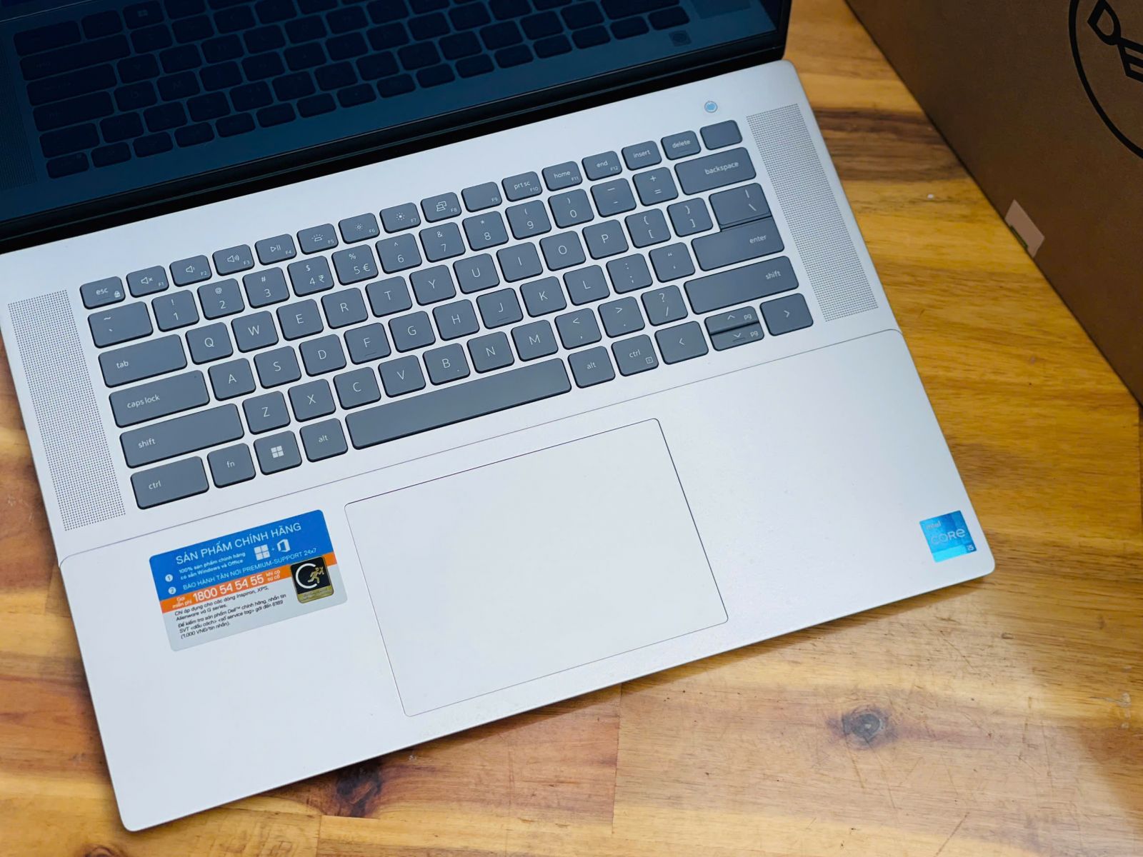 DELL INSPIRON 16 5620 i5 1235U