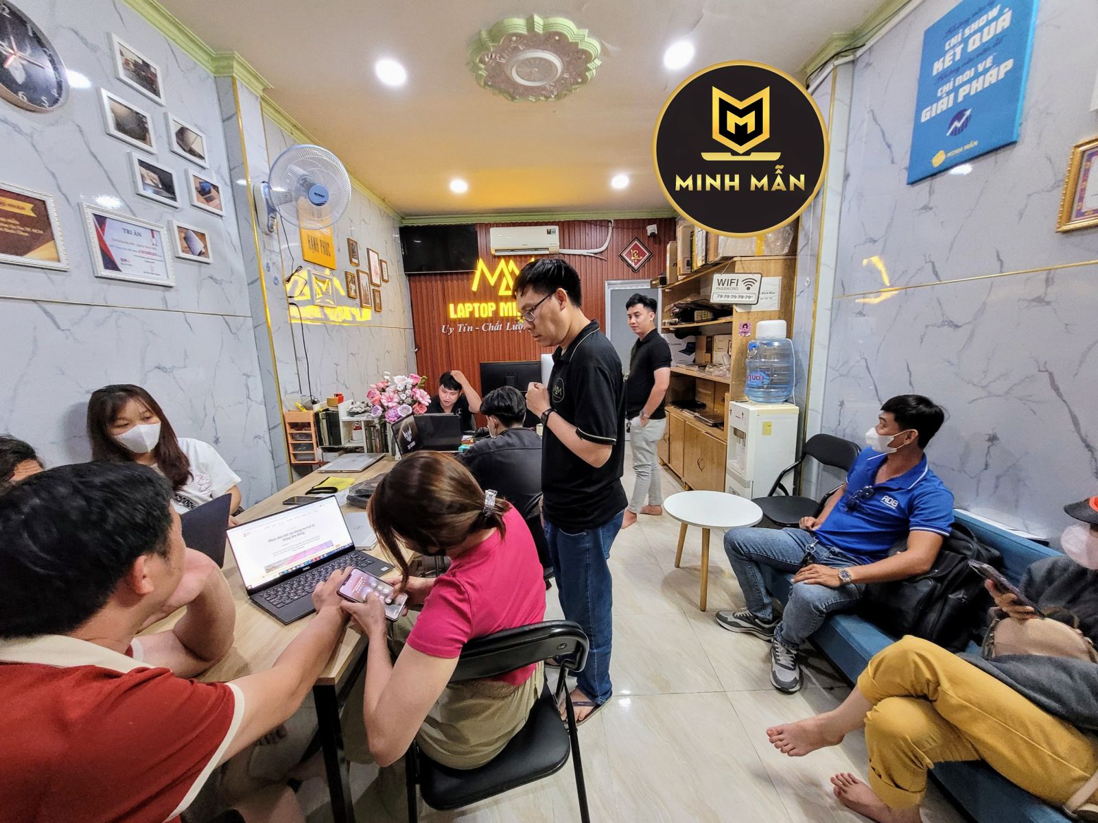 Laptop Xách Tay Giá Rẻ Hóc Môn