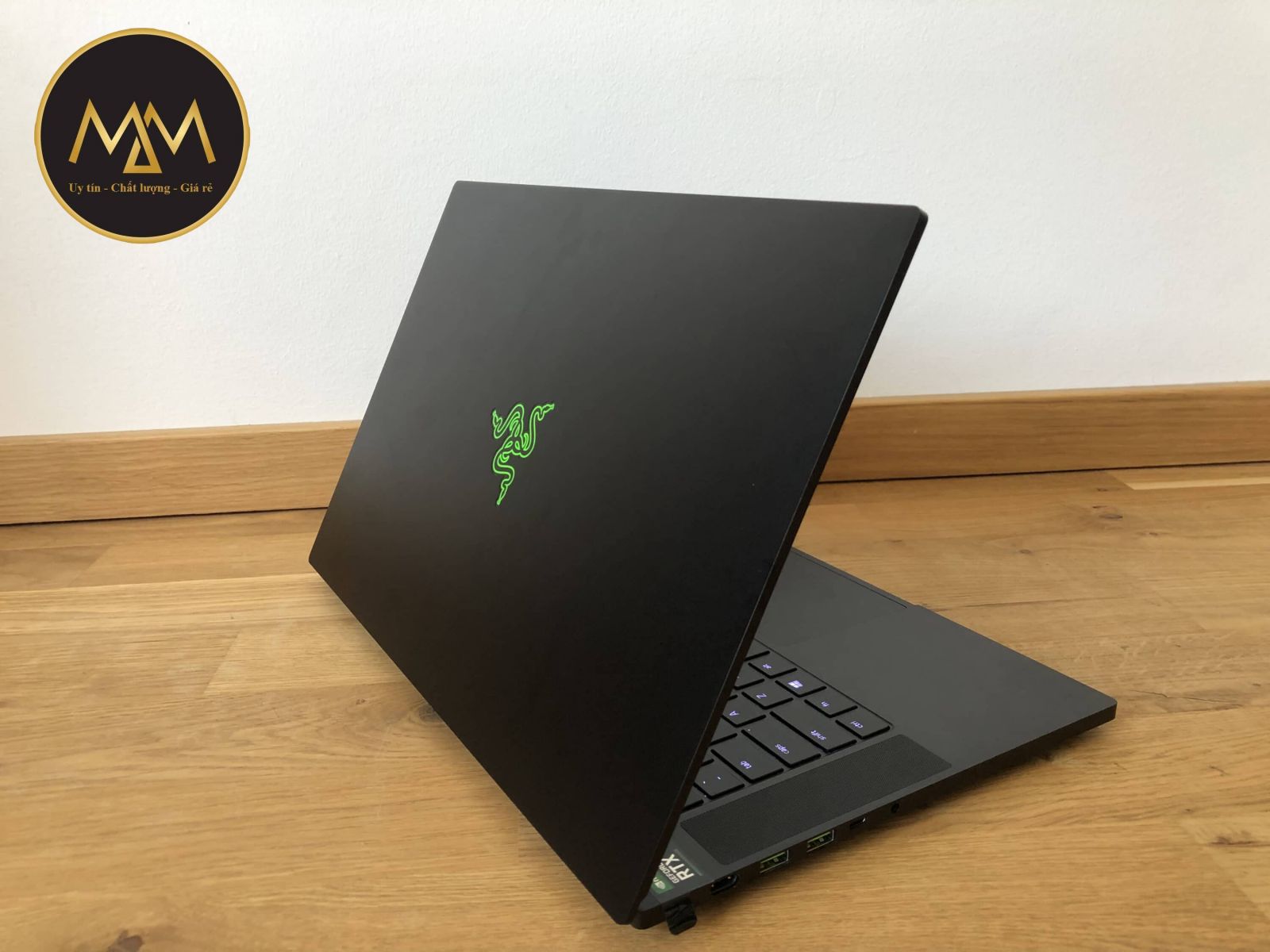 Laptop xách tay cũ giá rẻ