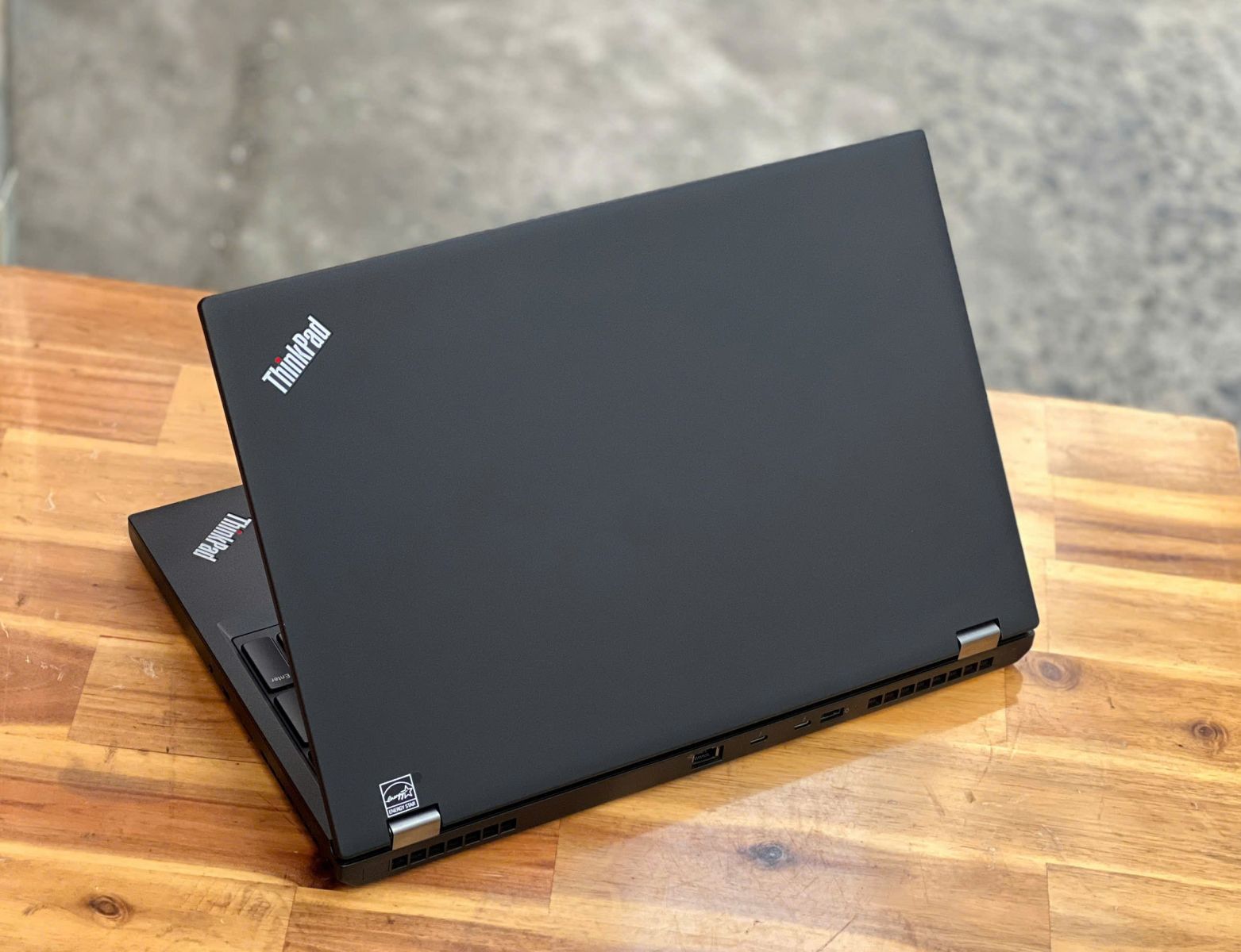 LENOVO THINKPAD P53