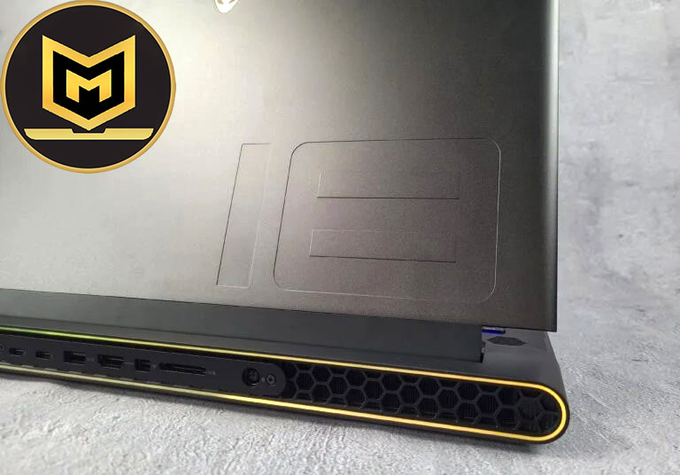 DELL ALIENWARE M18 R1 i9 13900HX RAM 32GB SSD 1TB RTX 4080 LAPTOP CHUYÊN GAME