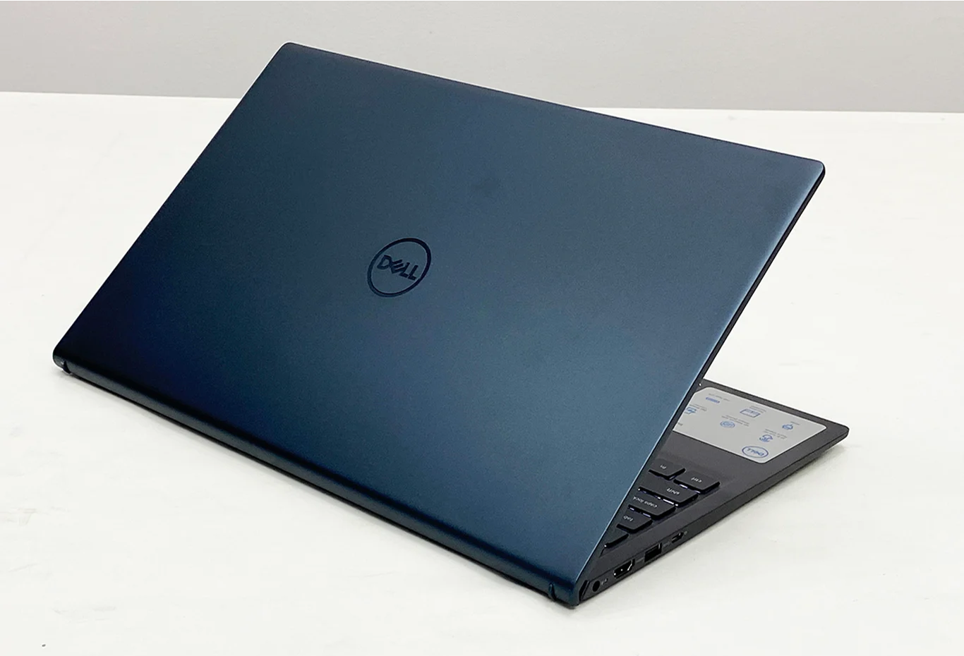 DELL INSPIRON 5515 RYZEN 5 5500U