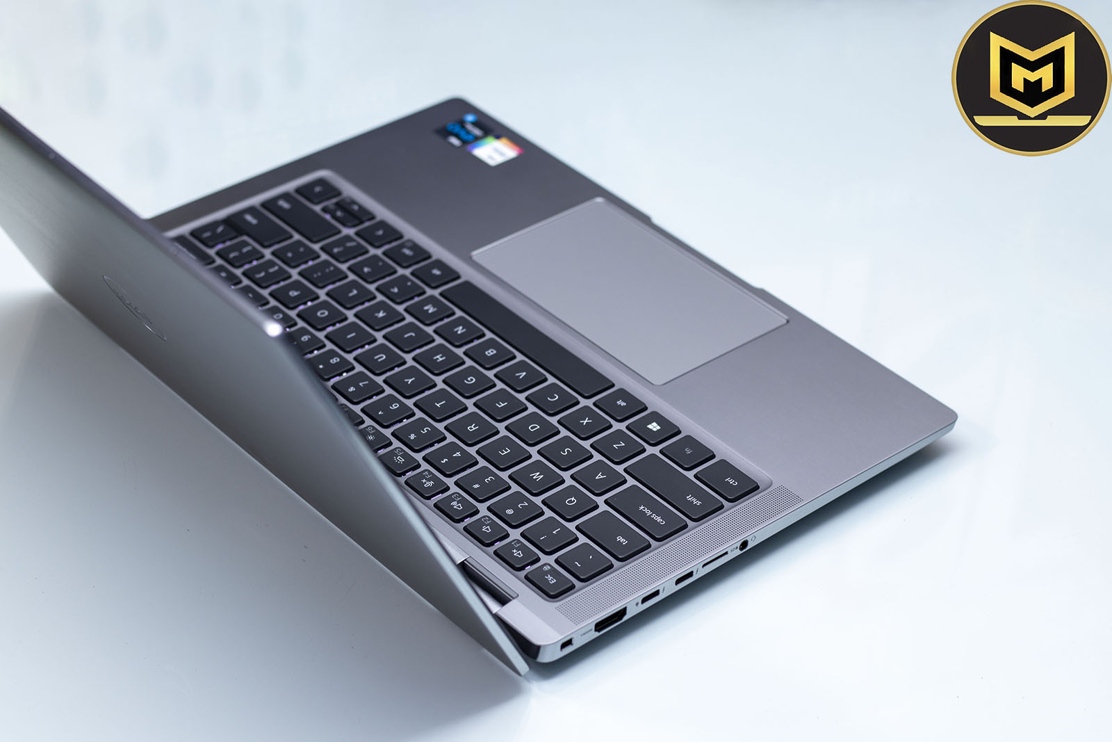 DELL LATITUDE 9420 i7 1185G7 RAM 16GB SSD 512GB GIÁ RẺ
