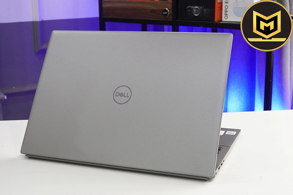 DELL VOSTRO 5620 i5 1240P RAM 8GB SSD 256GB 16INCH FHD
