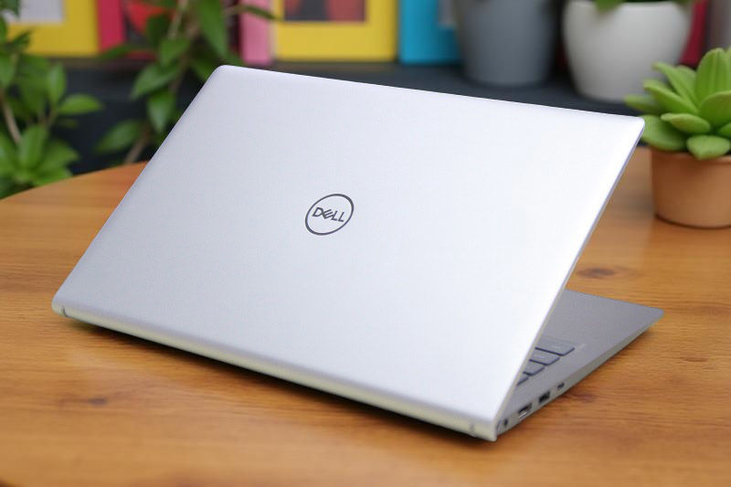 LAPTOP DELL CŨ VIỀN MỎNG CHO SINH VIÊN