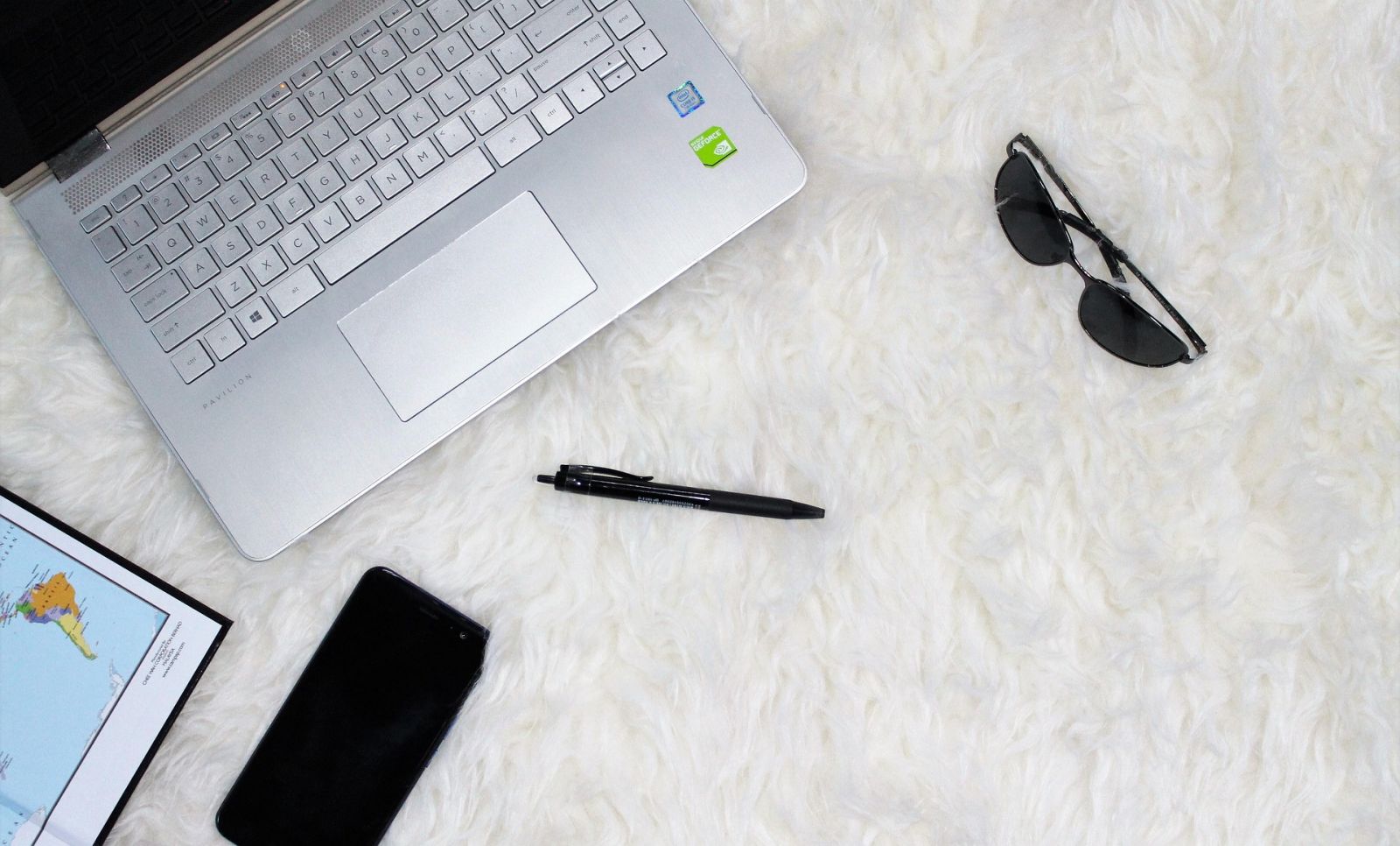 MUA LAPTOP CŨ MỞ FILE EXCEL NẶNG CHO KẾ TOÁN