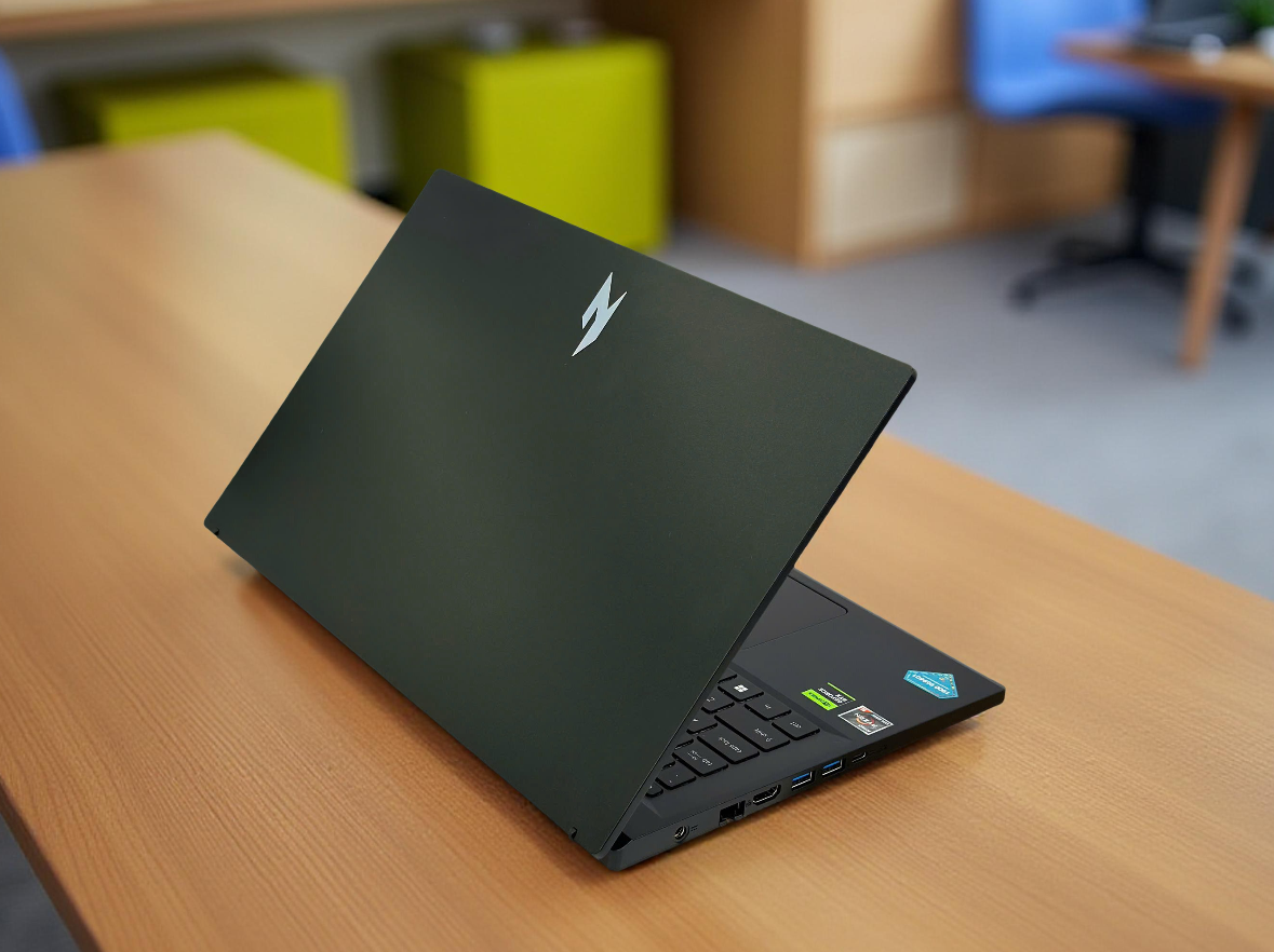 LAPTOP CŨ CHO NGÀNH THƯƠNG MẠI ĐIỆN TỬ