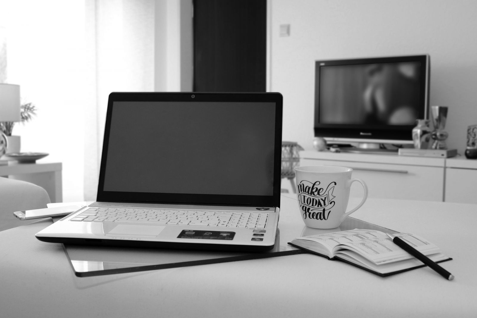 MUA LAPTOP CŨ MỞ FILE EXCEL NẶNG CHO KẾ TOÁN