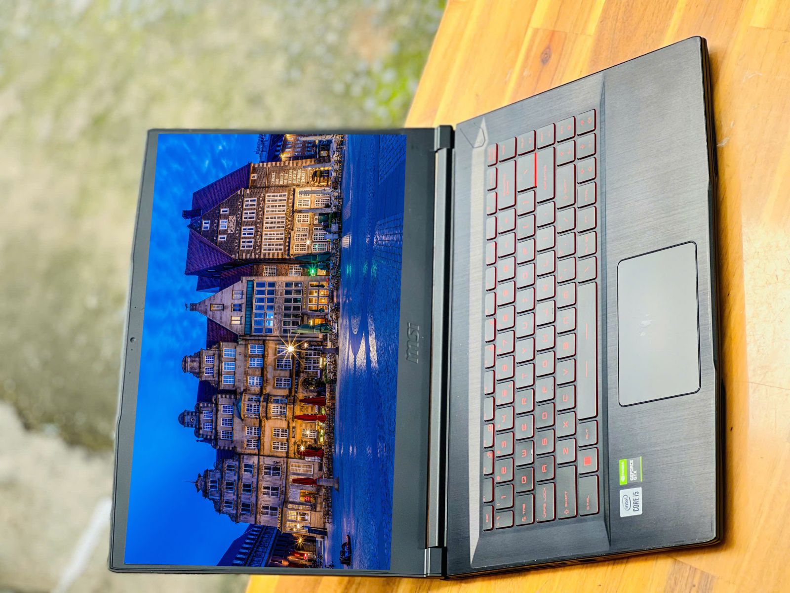 MSI GAMING GF63 THIN 10SC