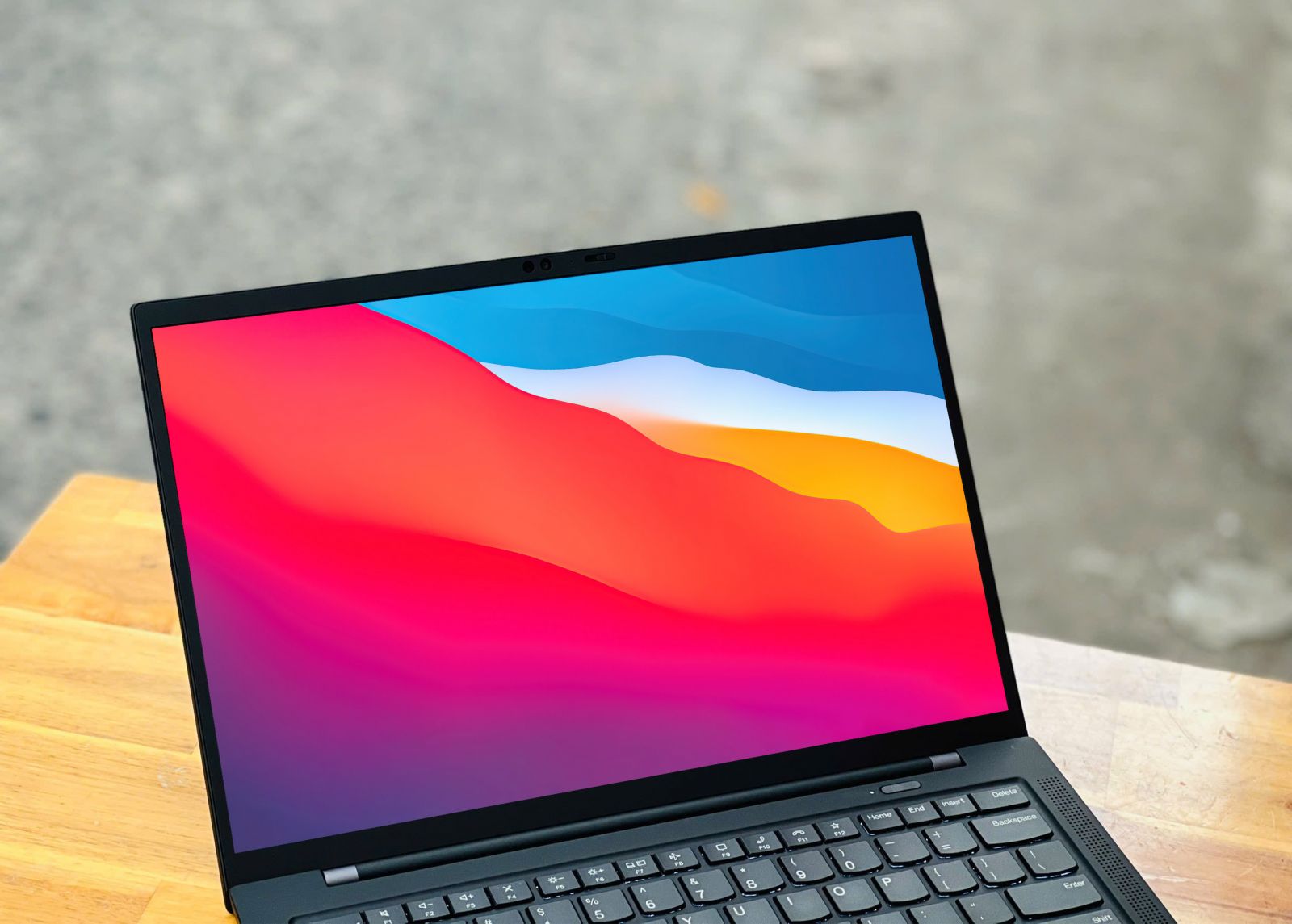 THINKPAD X1 CARBON GEN 9