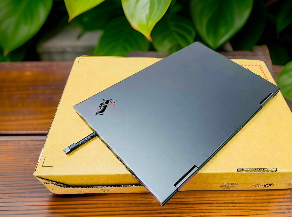 LAPTOP CẢM ỨNG THÁO RỜI ĐÁNG MUA 2025