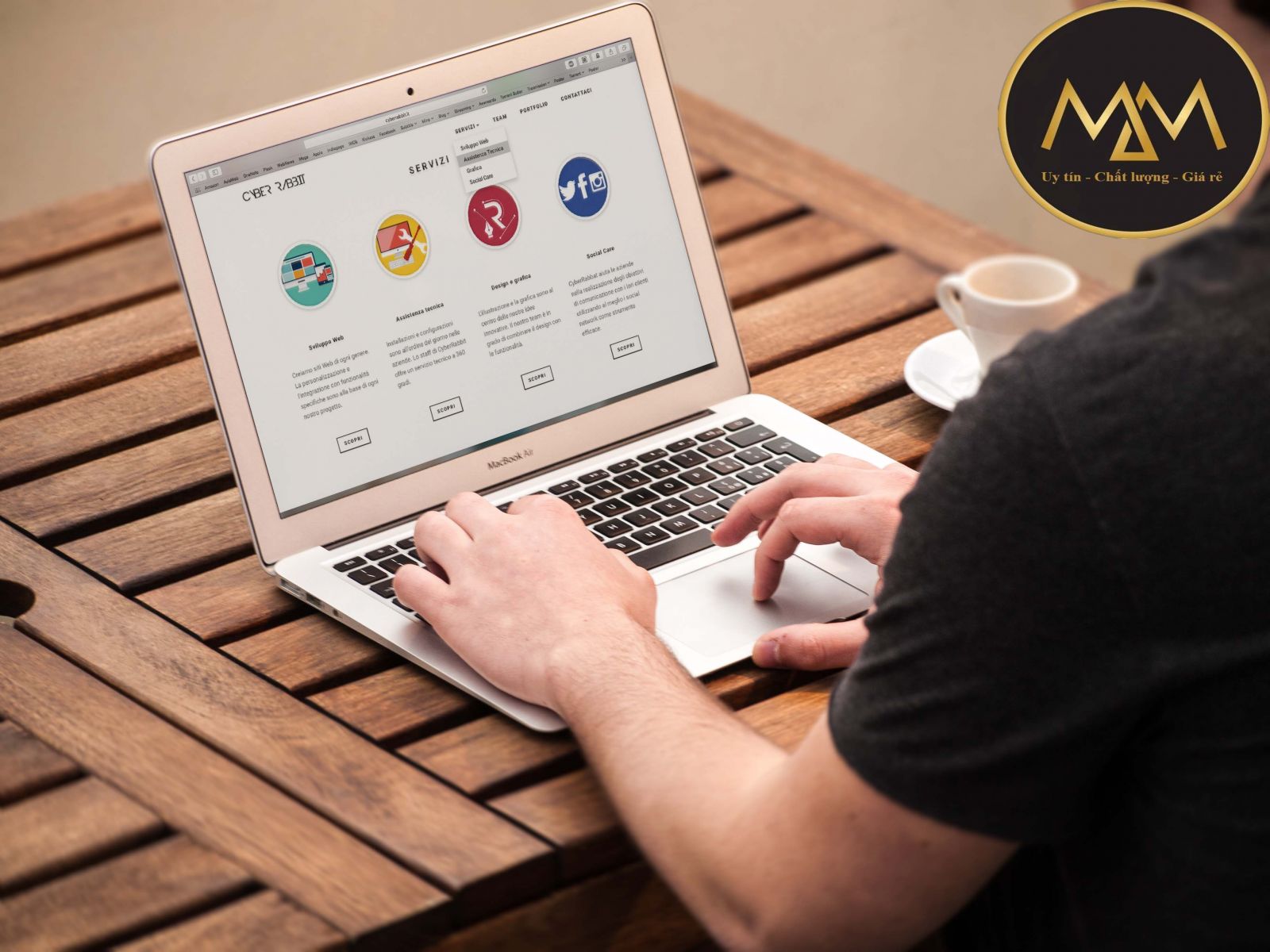 Mua Laptop Cũ Uy Tín Dành Cho Sinh Viên