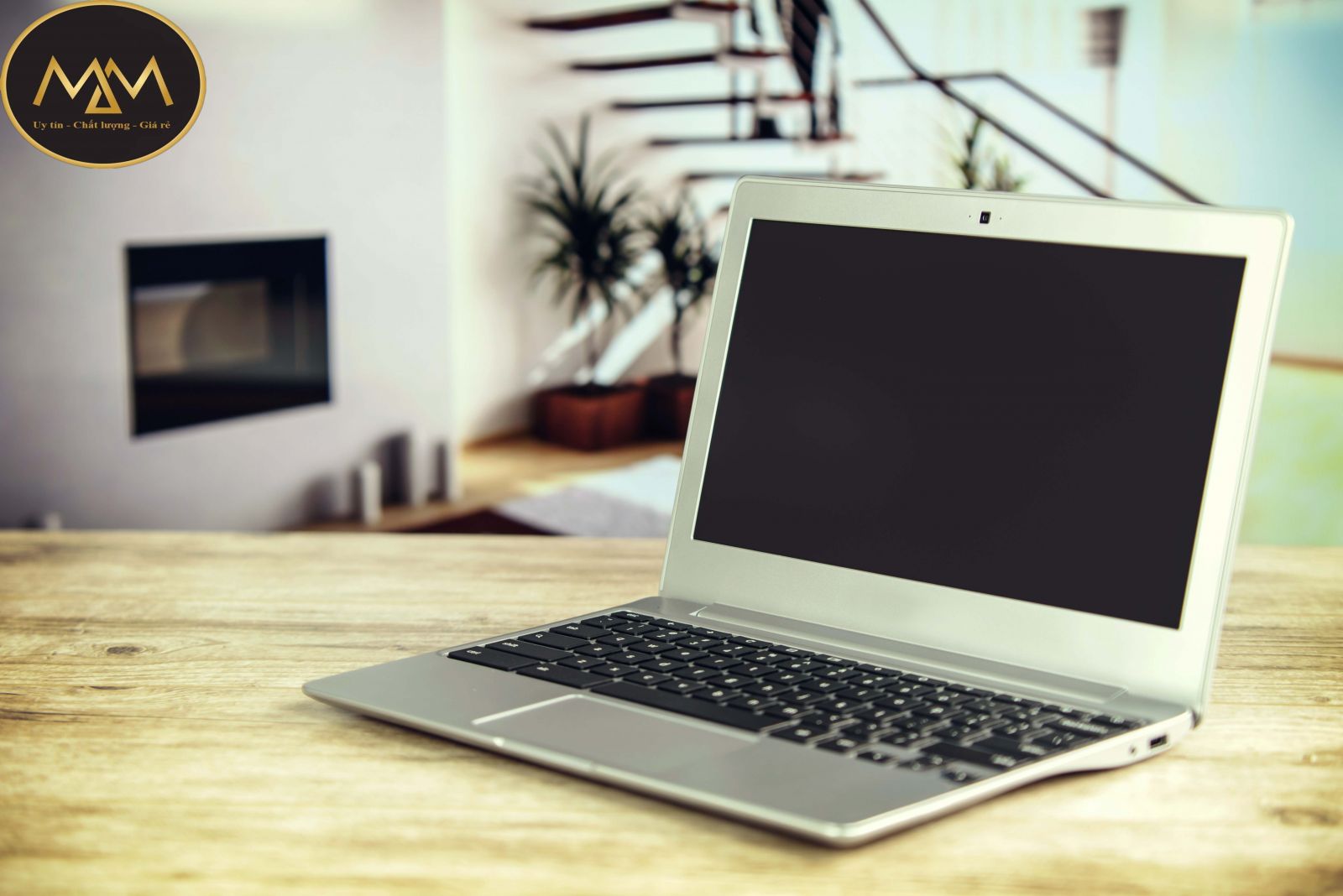 Laptop Cũ Uy Tín Giá Sinh Viên Tại TPHCM
