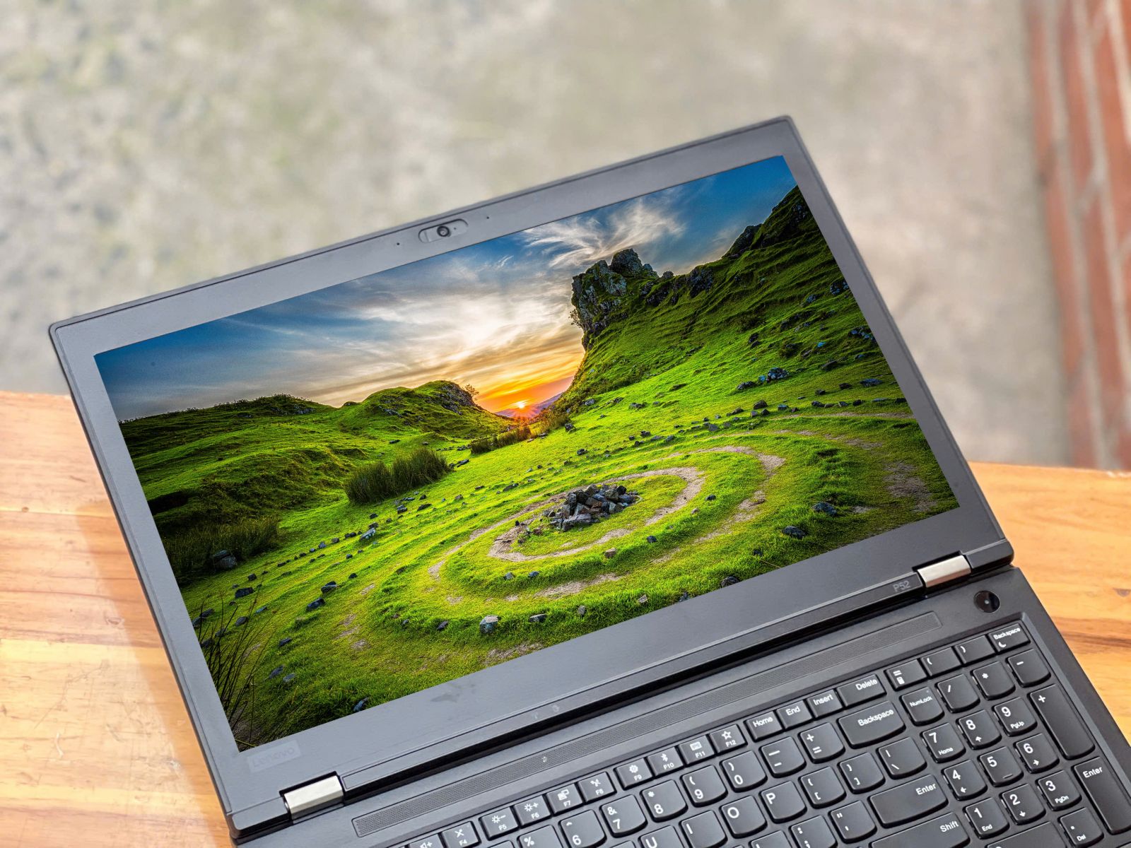 LENOVO THINKPAD P52 i7 8850H