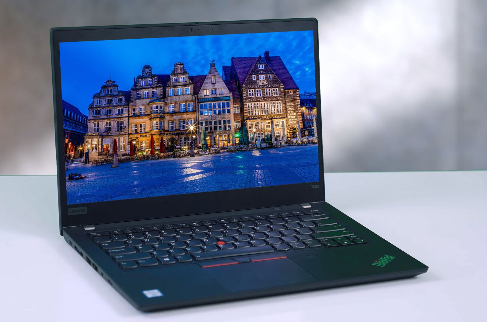 LENOVO THINKPAD T490 i5 8365U
