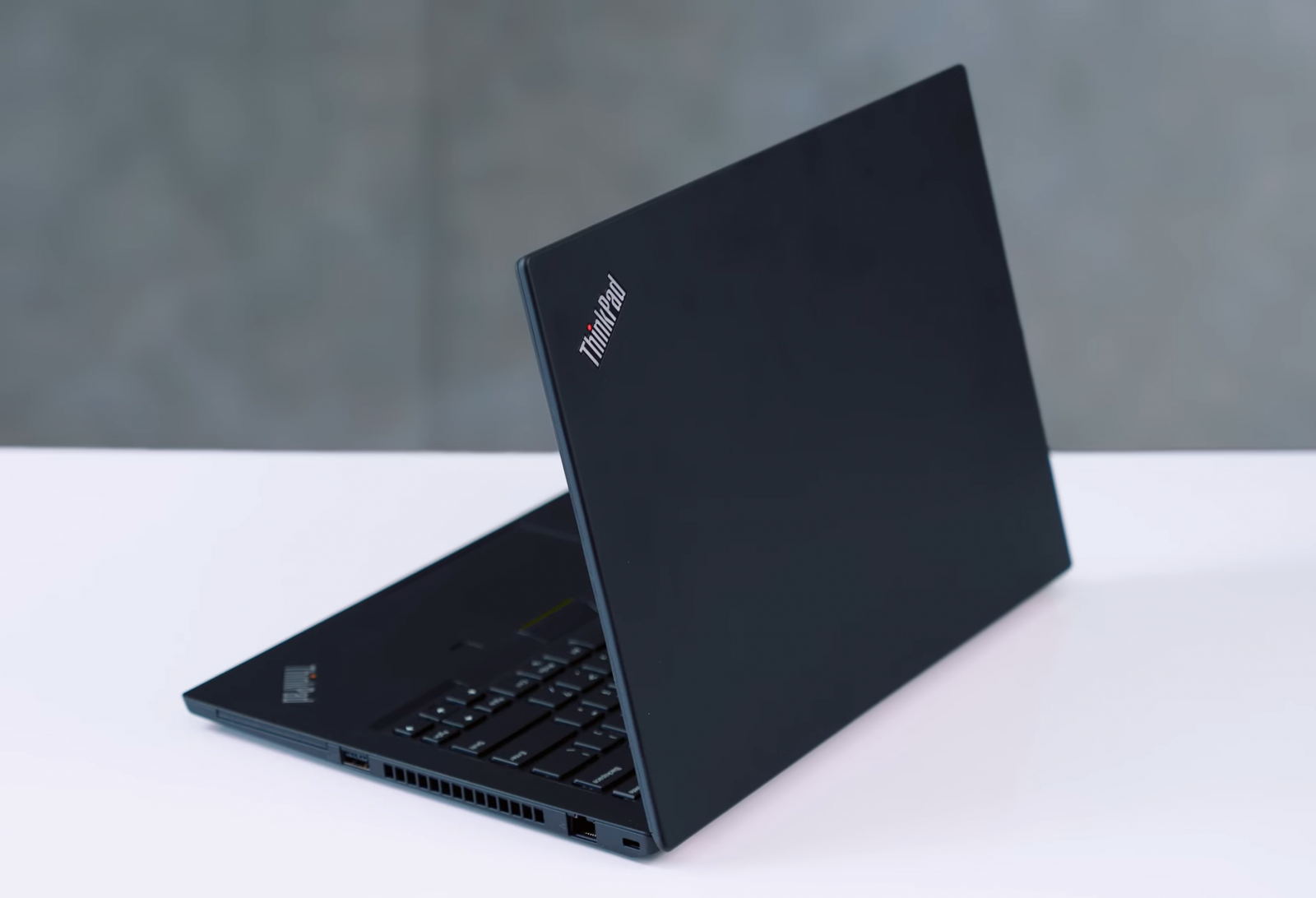 LENOVO THINKPAD T490 i5 8365U