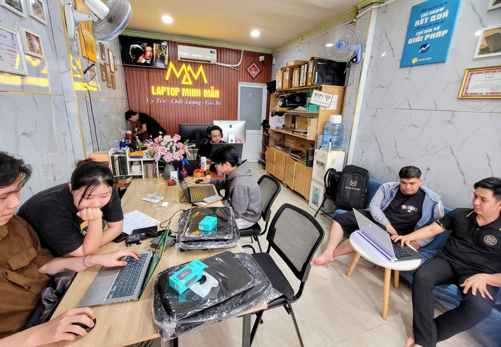 THU MUA LAPTOP CŨ GÒ VẤP