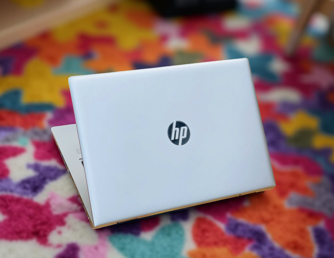 TOP 10 MẪU LAPTOP VĂN PHÒNG ĐÁNG MUA 2026