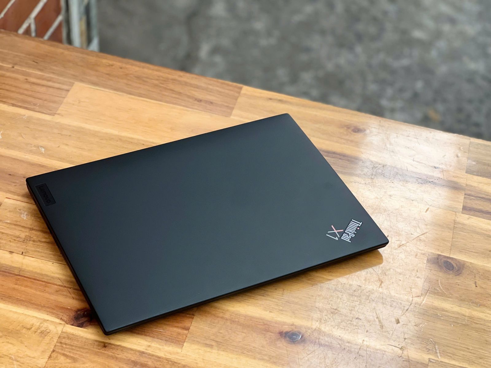 THINKPAD X1 CARBON GEN 9