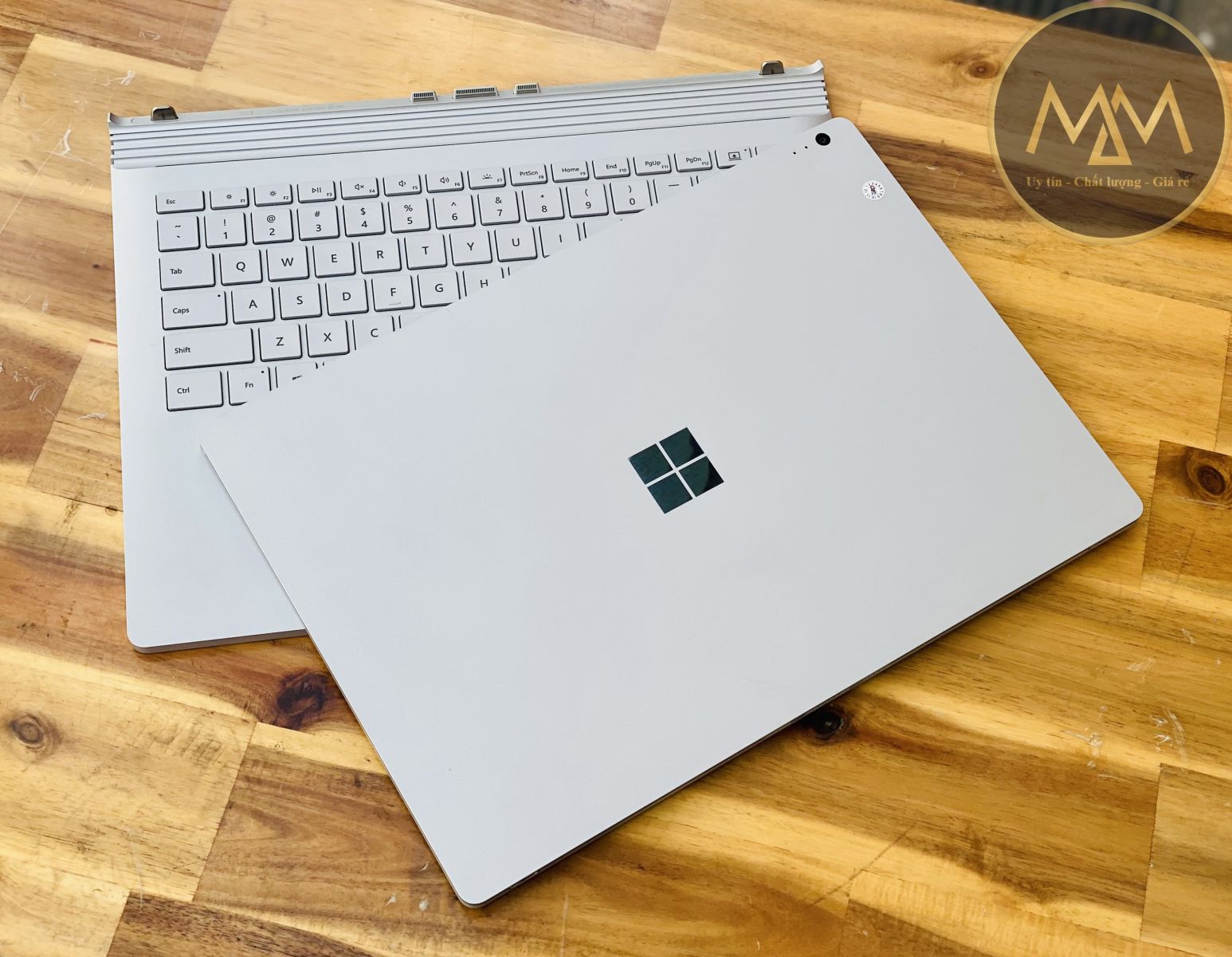 https://laptopminhman.com/surface-laptop-2-i7-8650u-16g-ssd512-vga-roi-gtx1050-3k-touch-dinh-cao-doanh-nhan-gia-re.html