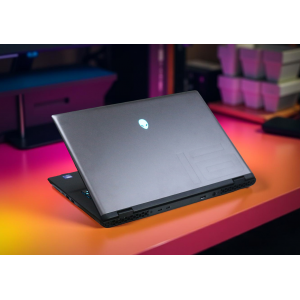 LAPTOP DELL ALIENWARE M16 R2 ULTRA 9 185H RTX 4070 8GB 16INCH QHD 240HZ GAMING NGƯỜI HÀNH TINH GIÁ RẺ