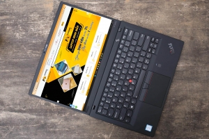 Lenovo Thinkpad X1 Carbon Gen 6 i7 8650U/ Ram 16G/ SSD/ Full HD/ Gập 180 độ/ Siêu Mỏng/ Giá rẻ