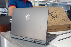 MSI THIN 15 B12VE i7 12650H RAM 16G 512G RTX 4050 6G 15IN FHD 144Hz LED XANH GIÁ RẺ