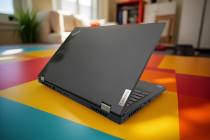 LAPTOP LENOVO THINKPAD P15 GEN 2 i7 11850H RTX A3000 6GB 15.6INCH OLED 4K TOUCH MÁY TRẠM ĐỒ HỌA GIÁ RẺ